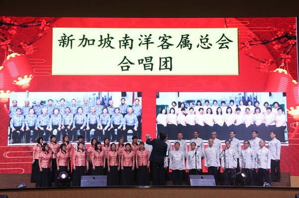 客总合唱团参与“新山华夏文化之夜”